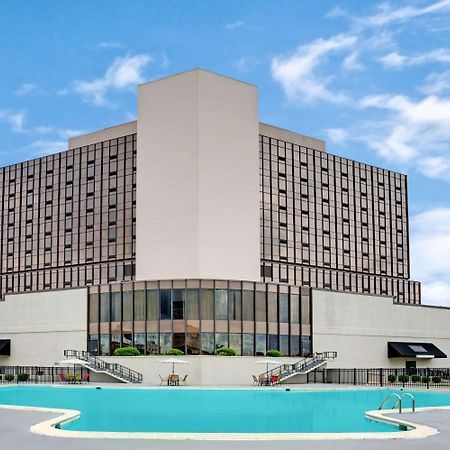 Wyndham Garden Norfolk Downtown Hotel Exterior foto