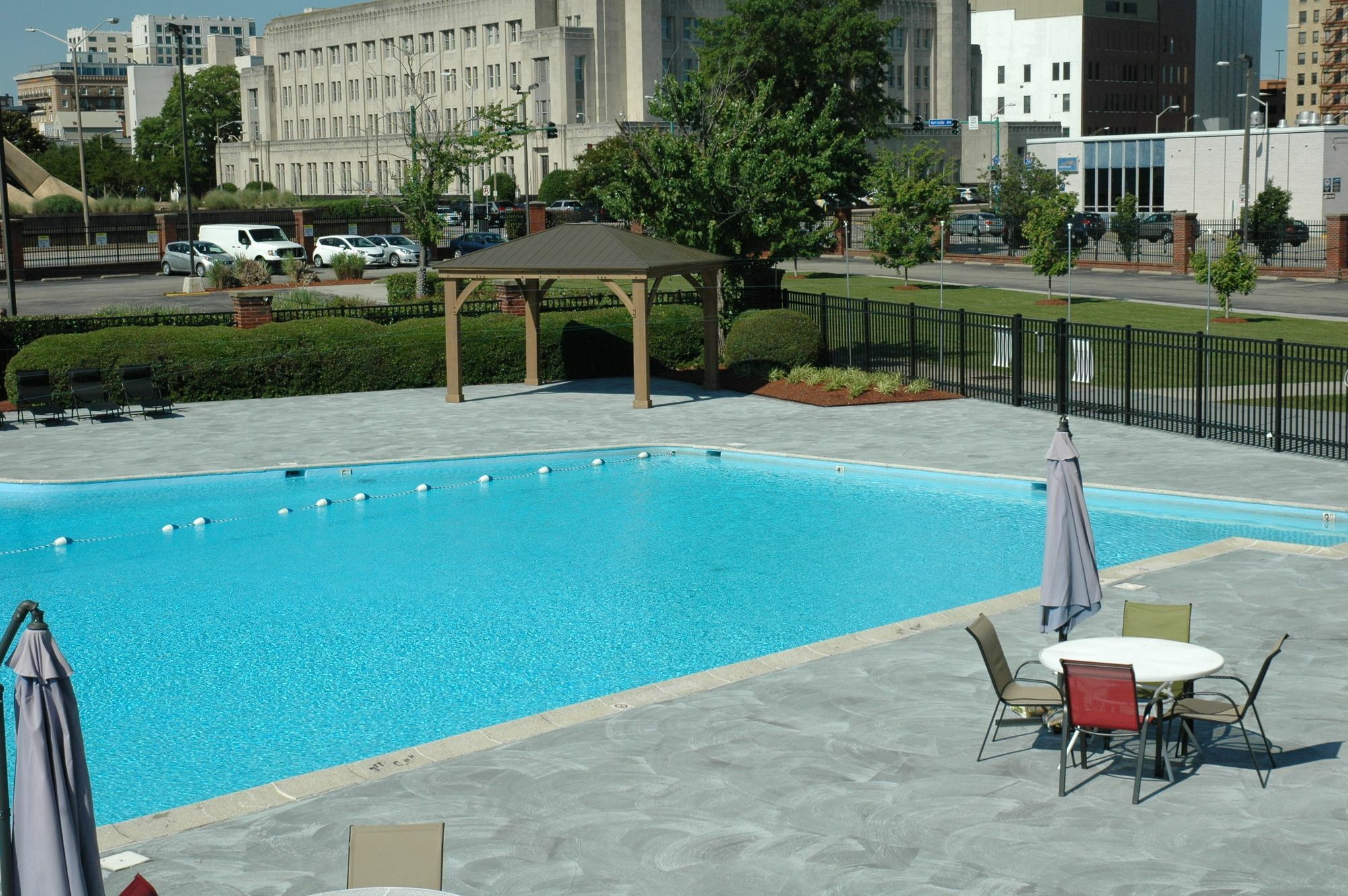 Wyndham Garden Norfolk Downtown Hotel Exterior foto